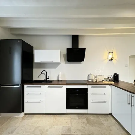 L'equestre - Pole Europeen Du Cheval - Parking Gratuit - A 1 Min Des Bouleries Jump بيت للعطل Yvré-lʼÉvêque